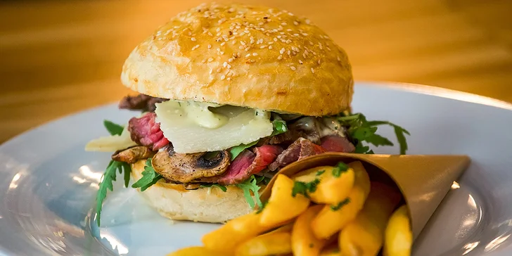 40% sleva na výtečný burger dle vlastního výběru