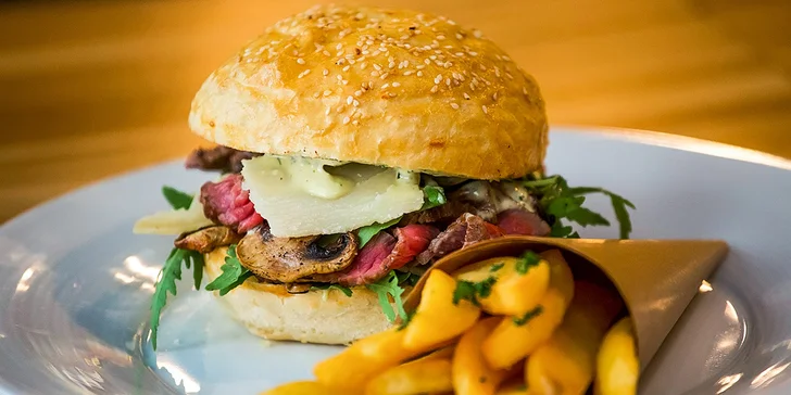 40% sleva na výtečný burger dle vlastního výběru
