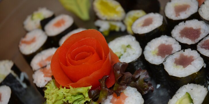 Bohatý sushi raut, degustační menu, ochutnávka vín Znovín a dezert