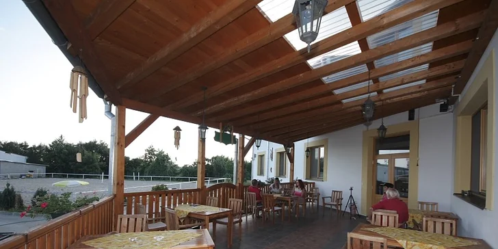 Aktivní podzim nedaleko Sence – polopenze, sauna, aquapark i Slunečná jezera