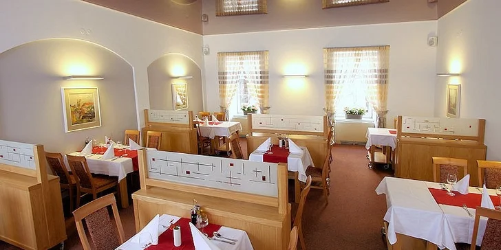 4chodové menu pro dva v hotelu Trinity