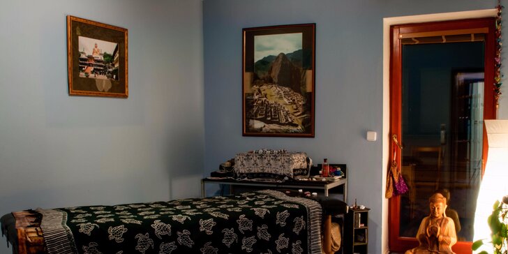 Shirobhjang: vysoce relaxační masáž zad, šíje a hlavy