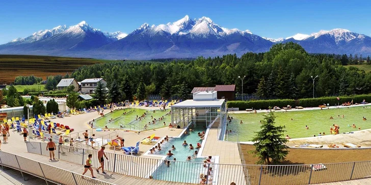 Necelých 14 km od penzionu se nachází známý aquapark s celoročním provozem – Termální koupaliště Vrbov.