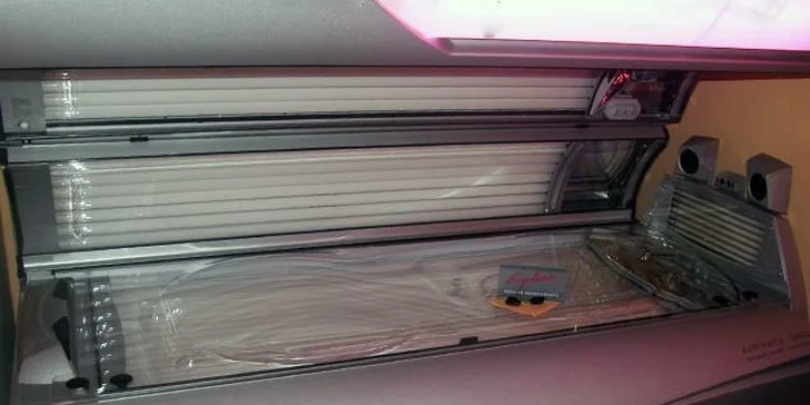 Permanentka do solária a kolagenária v hodnotě 1000 Kč