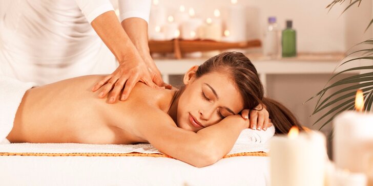 Rozlučte se s bolestí zad: speciální účinná masáž s různými prvky ve studiu Life Energy