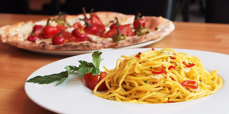 Těstoviny nebo pizza pro dva v restauraci O Sole Mio