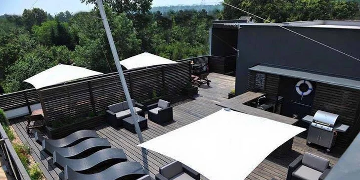 Relax v saunovém světě a 45 minut v privátní vířivce pro 2 osoby
