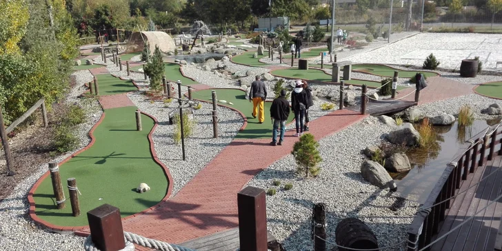 Vstup na pirátský minigolf pro dospělého nebo dítě