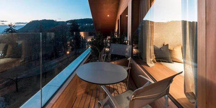 Relax v italských Dolomitech s neomezeným wellness, snídaní a pizzou pro dva