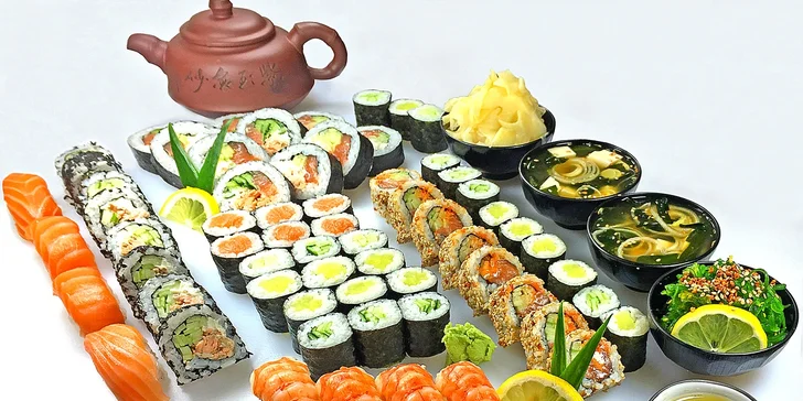 WARIBIKI-3: sushi set s 62 ks, polévka miso, salát a konvička čaje