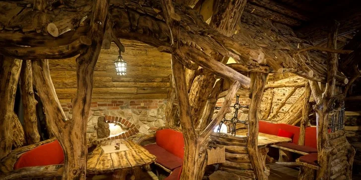 Pekelné menu a čertovský program v Pekle Čertovina pro dva i rodinu