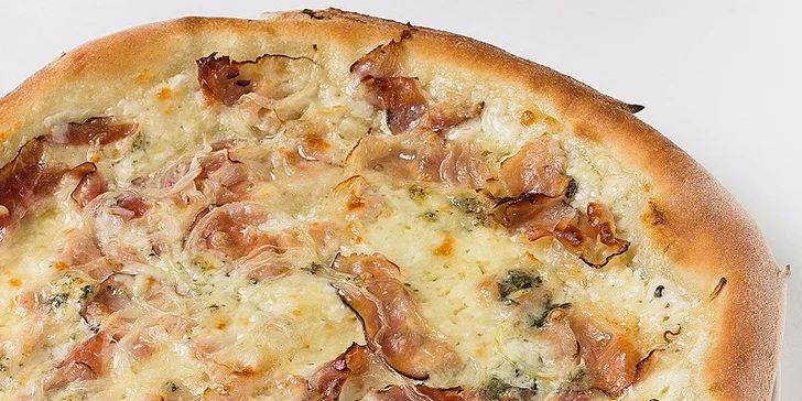 Dvě pizzy v Pizza Drive – vyzvedněte si svačinku na cestu nebo jídlo na doma