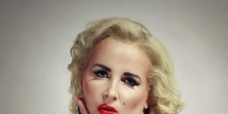 Ukažte svou krásu: Fotoproměna včetně makeupu, účesu a stylingu