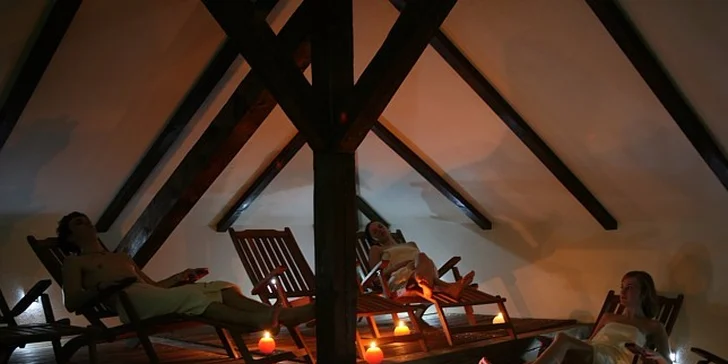 Nebeský relax pro dva v Jeseníkách se skipasem - bazén, saunový svět i masáž