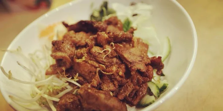 Nudle Bun Cha, jarní závitky a další vietnamské speciality pro 1-2 osoby