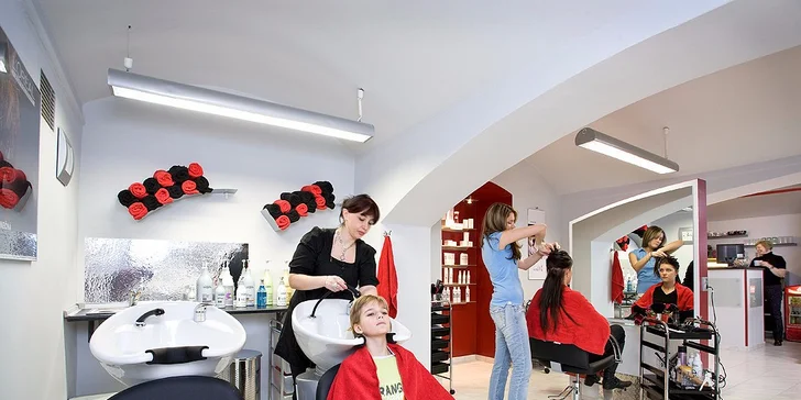 Ideální start na léto: Zkrášlující balíček se střihem a kosmetickým ošetření