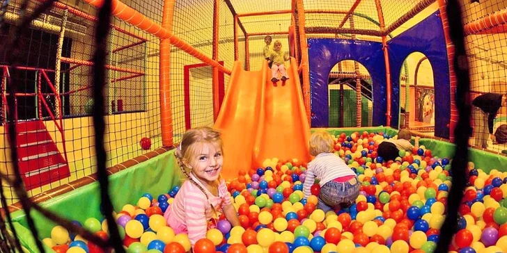 Nechte děti řádit od rána do večera: celodenní vstup do herny Brumbambule