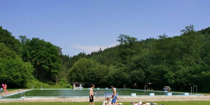 Prázdninová rodinná pohoda na Křivoklátsku s bazénem a spoustou aktivit