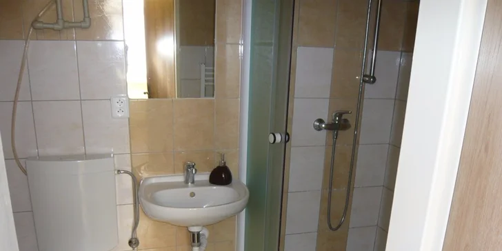 Jaro i prázdniny v Krkonoších: Pronájem apartmánu až pro 5 osob