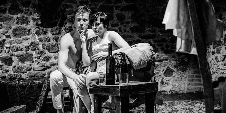 Divadlo U stolu: August Strindberg – Slečna Julie
