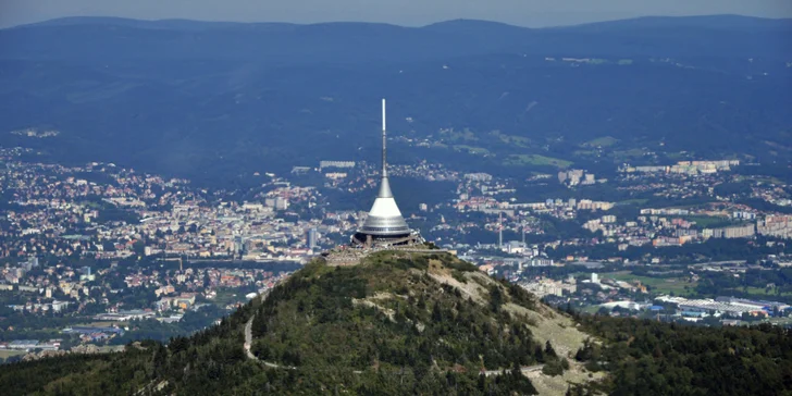 Proletět se mohou nadšení aviatici od 10 let. 