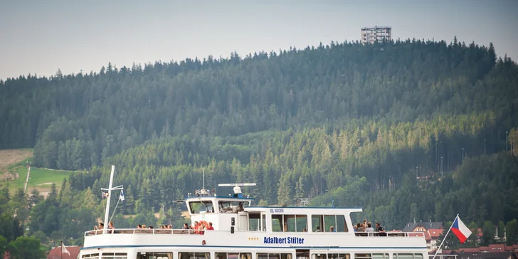 Lipenské okružní plavby na palubě výletní lodi pro rodiny i jednotlivce