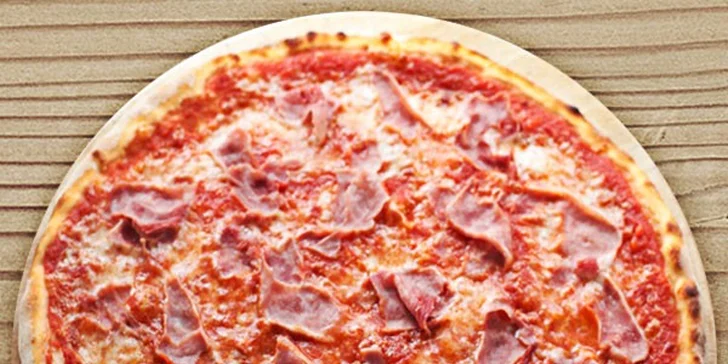 Hodování po italsku: 2 nebo 3 hojně zdobené pizzy