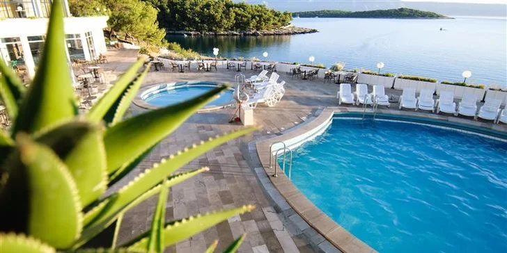 Dovolená na Hvaru vč. ubytování 2 dětí zdarma a možnosti zajištění dopravy