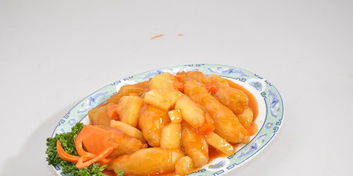 Hostina v oblacích – čínské menu pro dva servírované v 18. patře