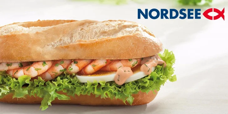 Dvě křupavé francouzské bagety s garnáty a vejcem v Nordsee