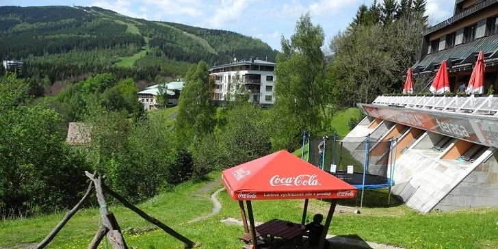 2 nebo 4 noci pro dva včetně polopenze v Hotelu Barbora*** ve Špindlerově Mlýně. Včetně sauny, láhve vína nebo sektu a úžasných zážitků.