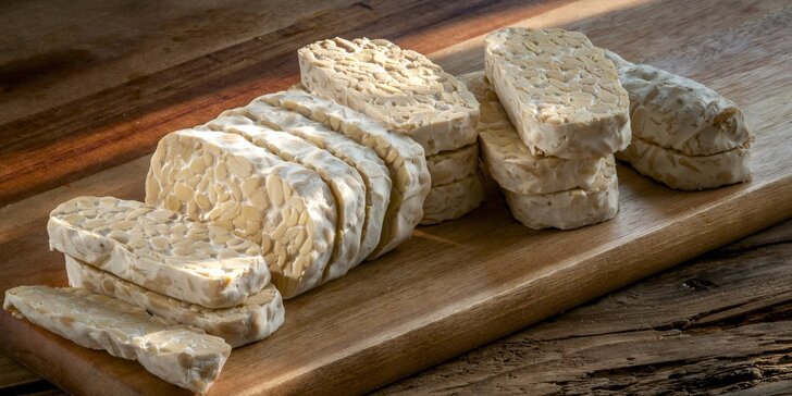Rozšiřte své kulinářské obzory na kurzu výroby sýrů Tempeh