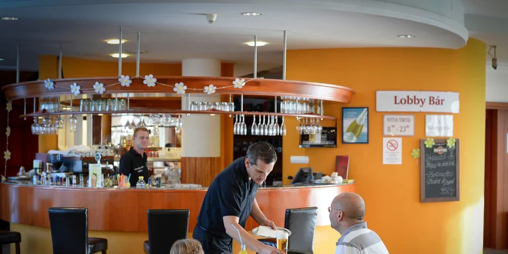 Relaxace u Balatonu s neomezeným wellness a polopenzí + 2 děti zdarma
