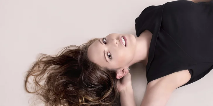 Luxusní portréty, boudoir, glamour i business foto