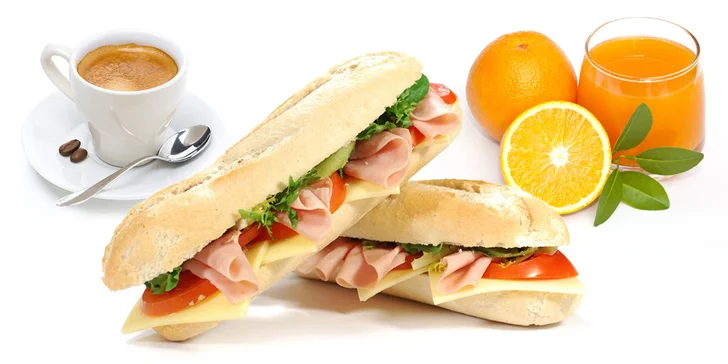 Křupavá bagetka a káva nebo fresh v Salade Fresh & Smoothie