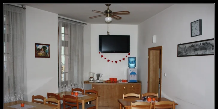 Třídenní pobyt pro dva se snídaní v centru Karlových Varů