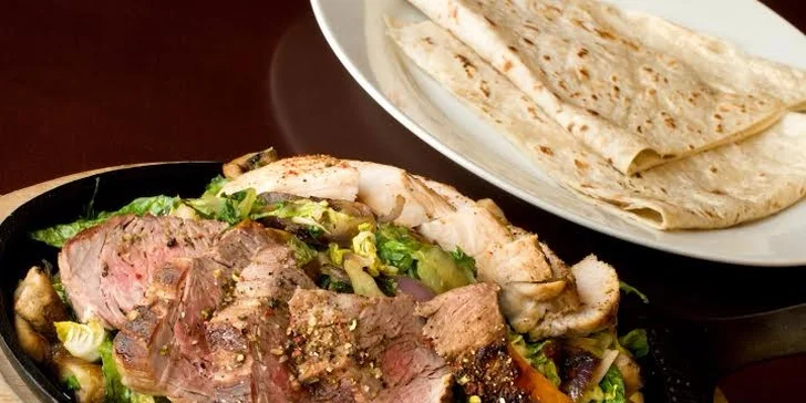 Letní španělské menu o třech chodech pro dvě osoby v Españole