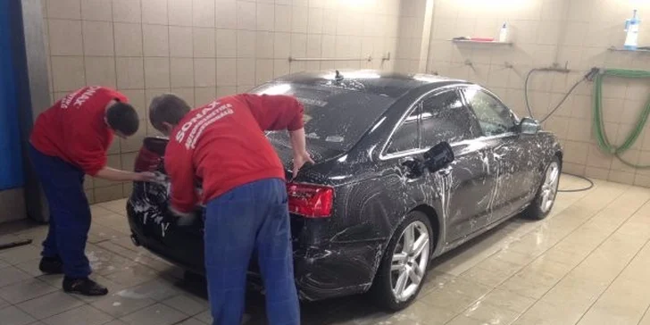 Kompletní čištění automobilu s nanokosmetikou Pikatec