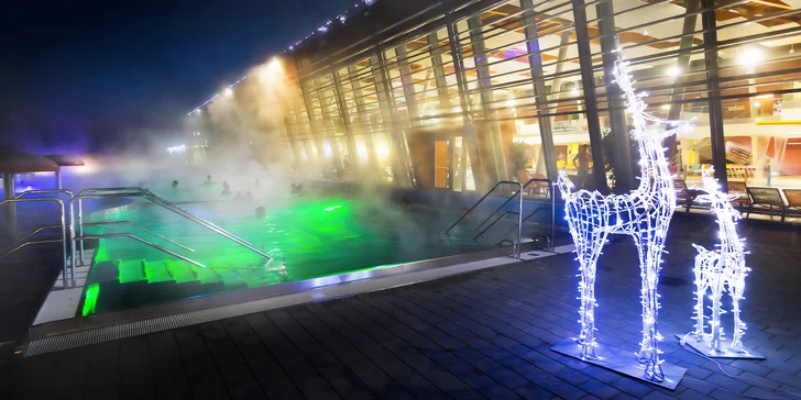 V Aqualandu Moravia skočíte do vodní zábavy i relaxace rovnýma nohama i uprostřed zimy a vánoční atmosféry.
