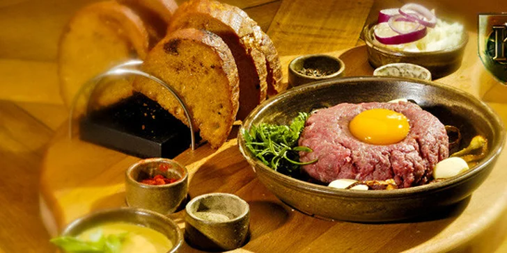 200g tatarský biftek v originální Keltské restauraci