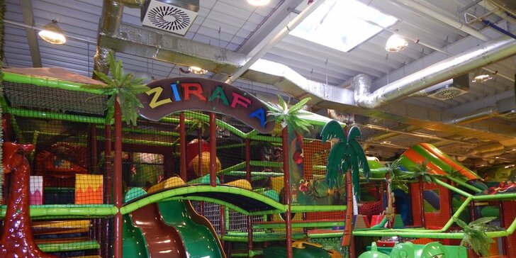 Dovádění ve Funparku Žirafa Kladno: vstupy pro 2 děti za cenu jednoho