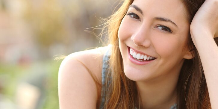 Profi bělení zubů pro krásný úsměv a 30% sleva na dentální hygienu
