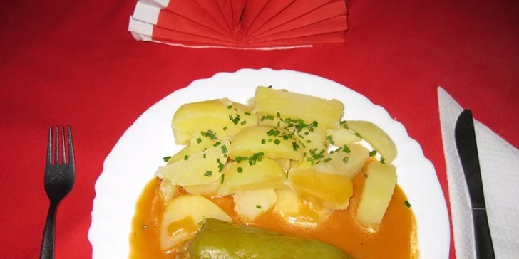 Den na farmě: péče o zvířata, 3chodový bio oběd + bedýnka produktů s sebou