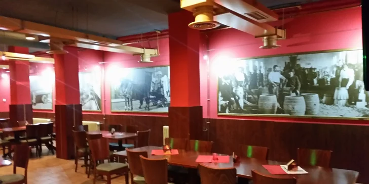 Bowling na 1-2 hodiny pro 8 kamarádů a velká pizza k tomu