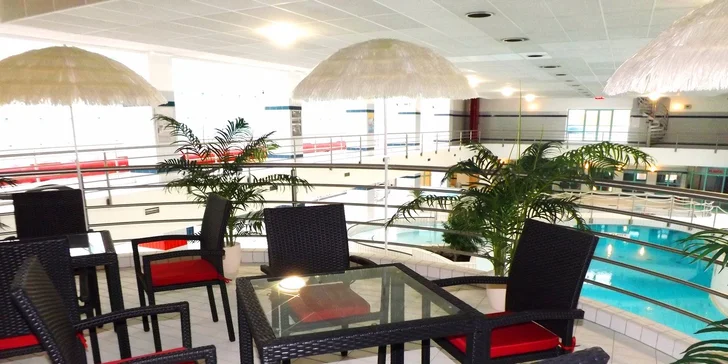 Celodenní vstupné do hradeckého aquaparku pro jednoho i rodinu