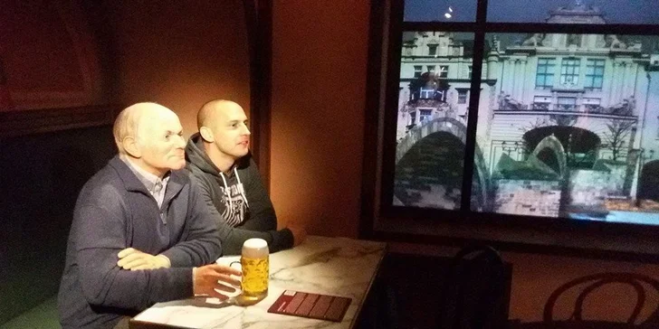 Vstupné do muzea voskových figurín Grévin - jarní VIP zážitek