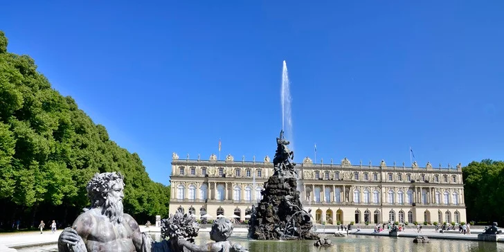 Třetí pohádkový zámek šíleného krále - Herrenchiemsee a prohlídka Salzburgu