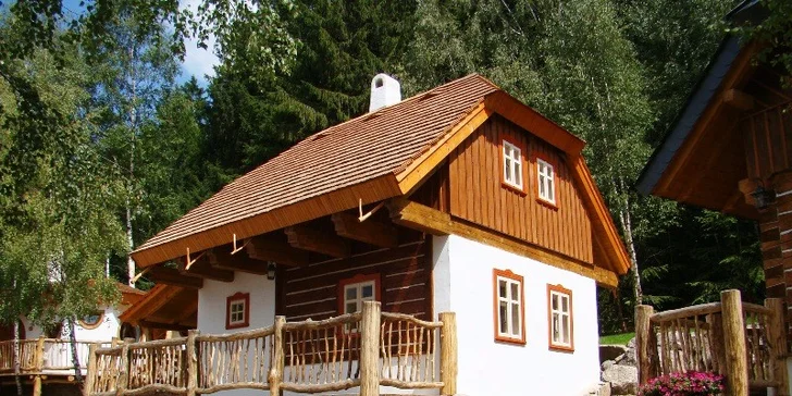 Last minute pohádková noc v pohádkové vesničce Podlesíčko pro celou rodinu