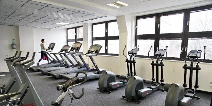 Jeden vstup nebo permanentka do posilovny City Gym v centru Brna
