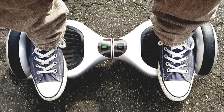 Bude to jízda: Jeden nebo dva hoverboardy na 6–24 hodin